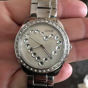 guess heart watch